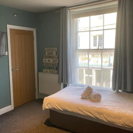 The Goldon Lion Hotel-2