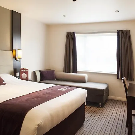 Premier Inn Bristol City Centre - Haymarket-3