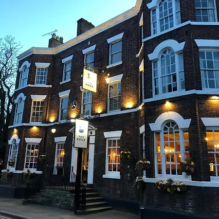 The Swan At Tarporley-3
