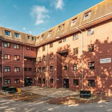 Philip Court-2