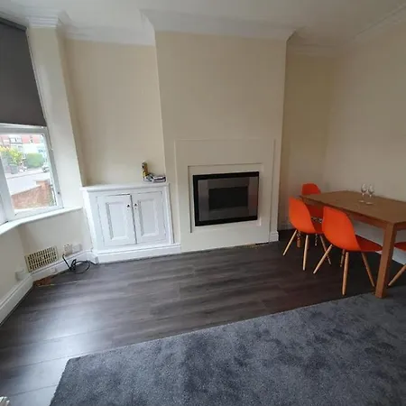2 Bedroom House - Hopefield Road-3