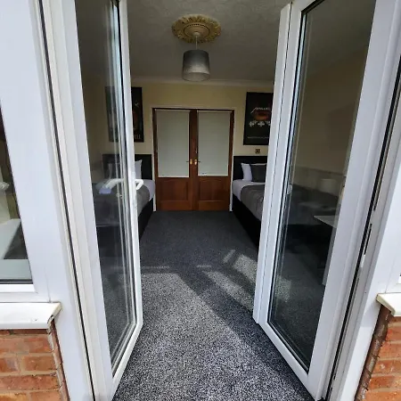 Sheldon Shared House-3