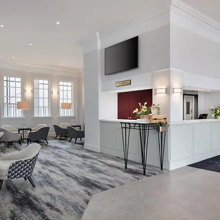 Delta Hotels By Marriott Heathrow Windsor-2