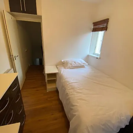 Private Room In A Shared Accommodation-2