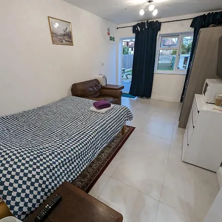 N D Room-3