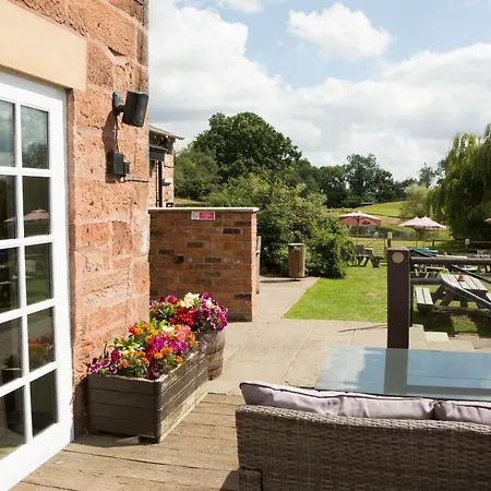 Alvanley Arms, Cotebrook-3