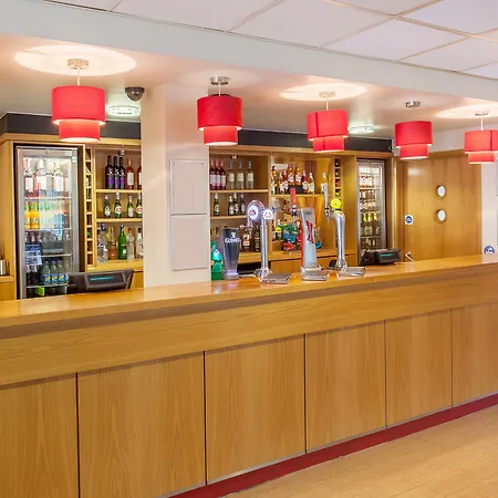 Ibis Budget London Heathrow Terminal 5-2