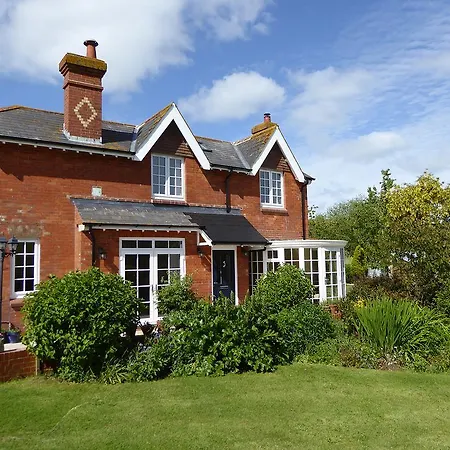 Pump Cottage-3
