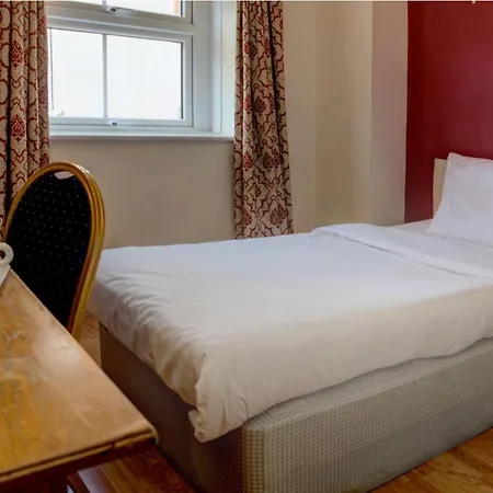 Baylis Park Hotel-3