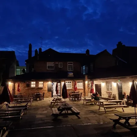 The Gillygate Inn-2