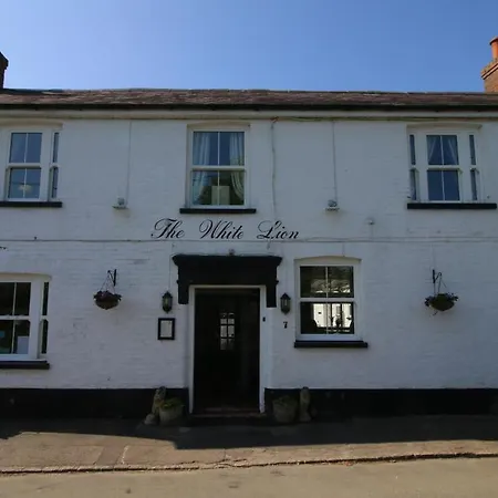 The White Lion At Wicken-2
