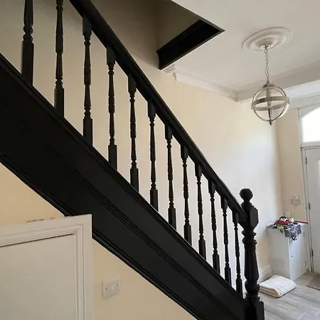 Anfield Place To Stay-2