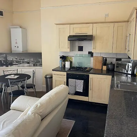 Great Apartman Liverpool-2