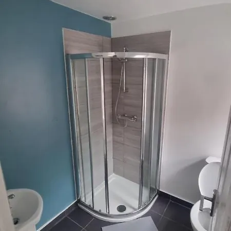 En Suite Room With Kitchen Facilities-2
