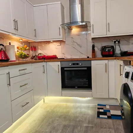 Stylish 1 Bedroom Haven-2