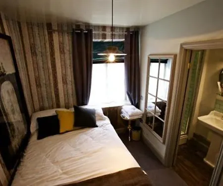 The Woodstock Arms-3