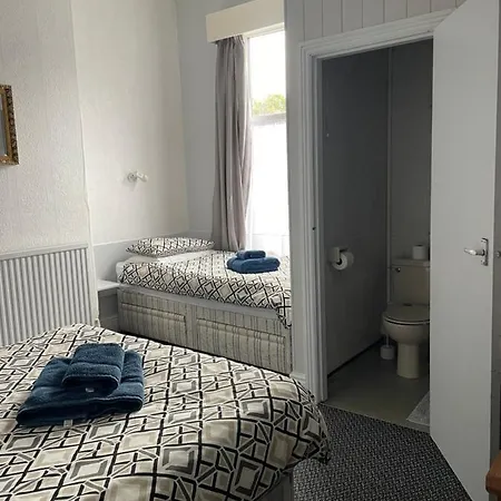 Earlsmere Hotel-2