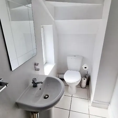 En Suite Room With Kitchen Facilities-3