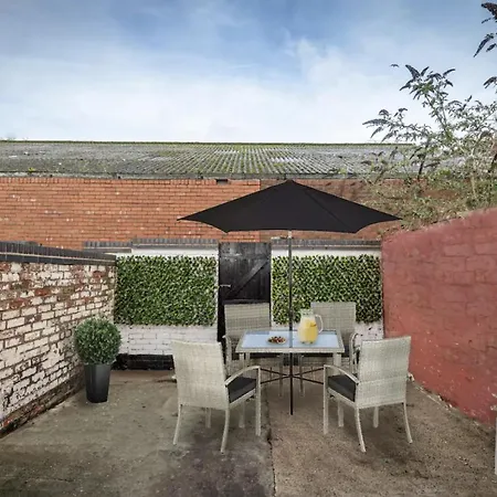 Liverpool Townhouse-3