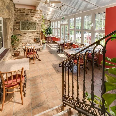 Sygun Fawr Country House-3