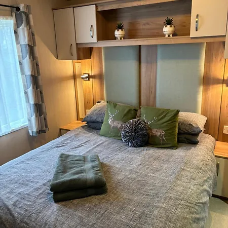 Woodpecker Lodge, Camelot Holiday Park, Ca6 5Sz-3