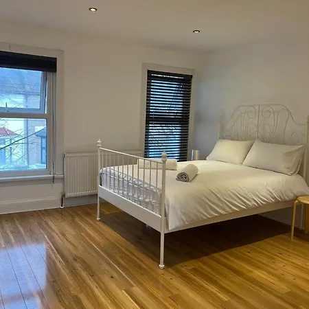 93 West Road-3