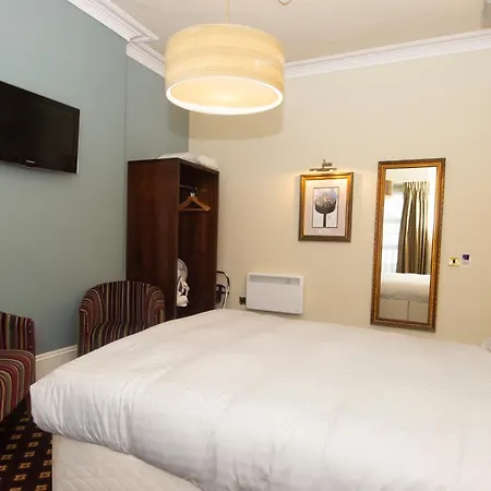 Cabot Court Hotel Wetherspoon-2