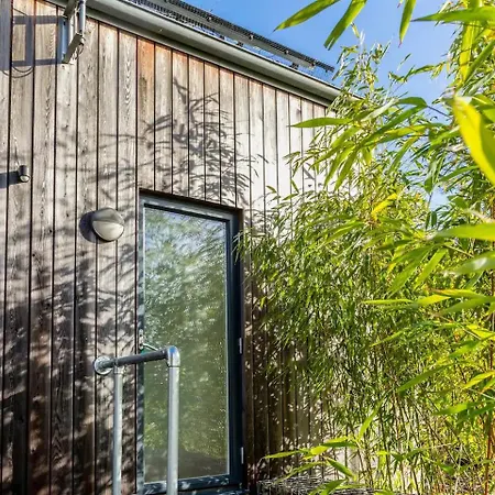 The Bamboo Lodge - B&B / Self-Catered Apartment-2