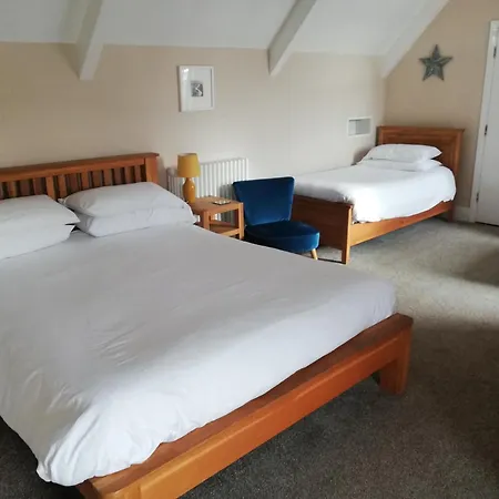 Treventon Guest House-2