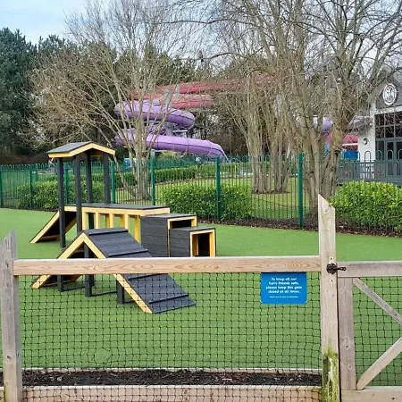 Fabulous Modern Holiday Home Beach Cleethorpes Beach Thorpe Park Haven-3