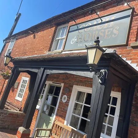 The Coach And Horses-2