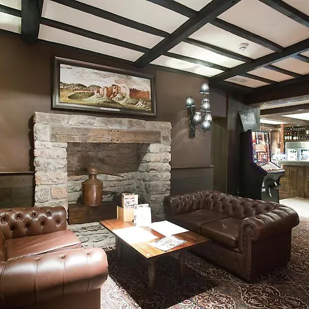 The Castle Hotel Wetherspoon-2