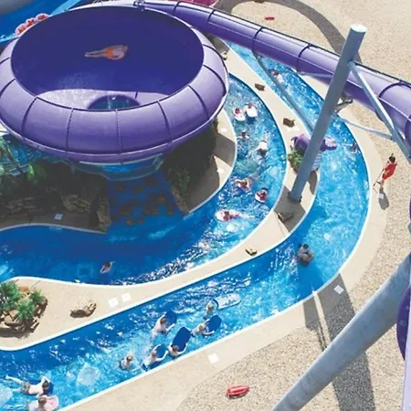 Haven Holiday Park Cleethorpes Beach-3