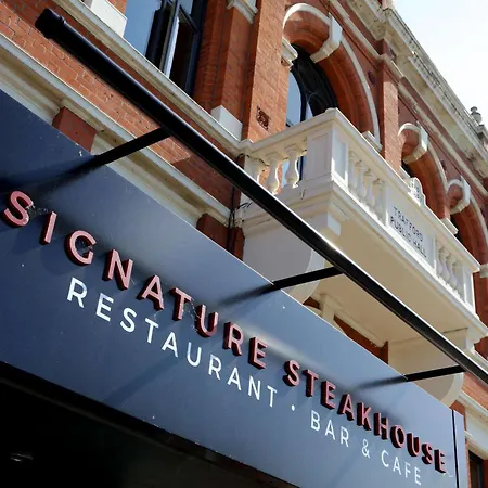 Trafford Hall Hotel Manchester, A Brilliant Hotels Collection-2