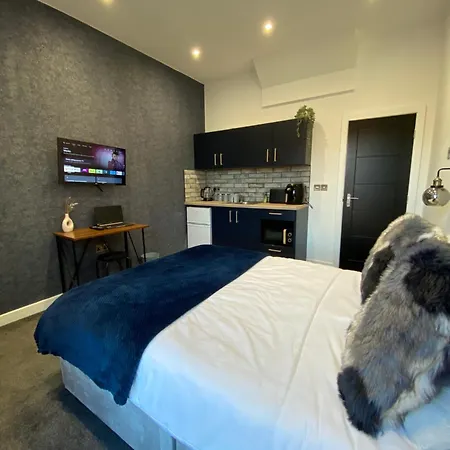 Manor House Street Apartments By Hp Accommodation-3