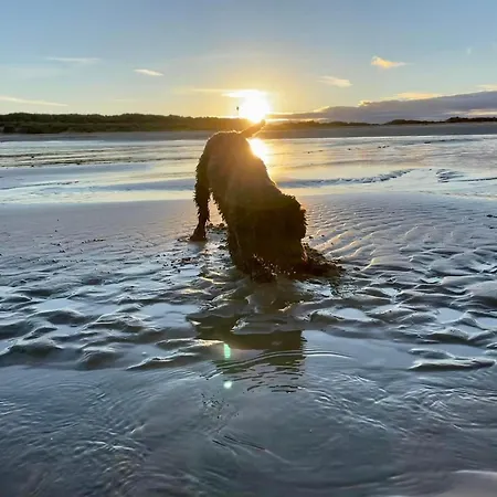 Bittern 13, Scratby - California Cliffs, Parkdean, Sleeps 6, Pet Friendly, Bed Linen And Towels Included - Close To The Beach-2