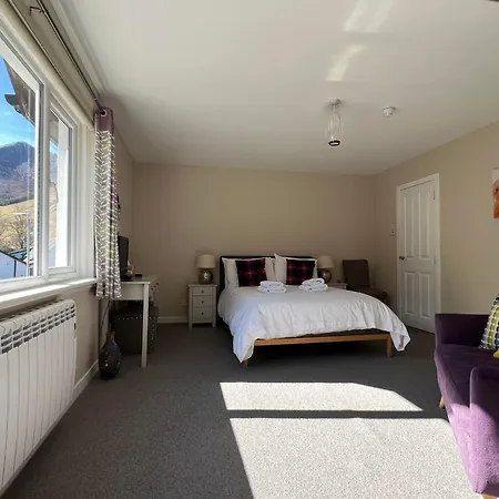 Strathassynt Guest House-2