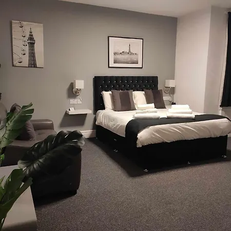 Q Accommodation-2