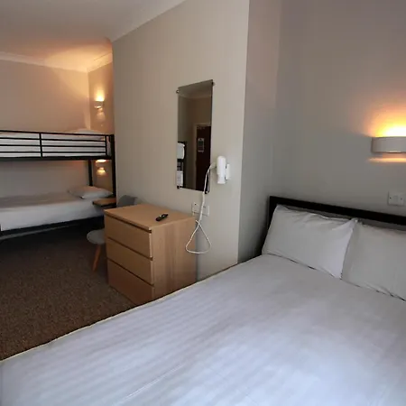Lords Hotel-2