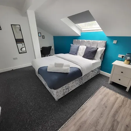 Nottingham Forest Rd, Short Stays-3