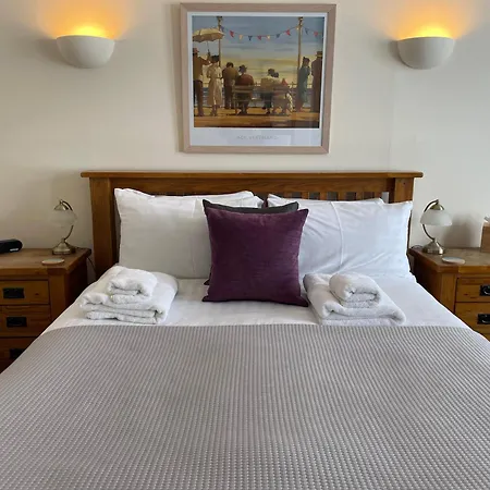 The Red Lion Hotel-2