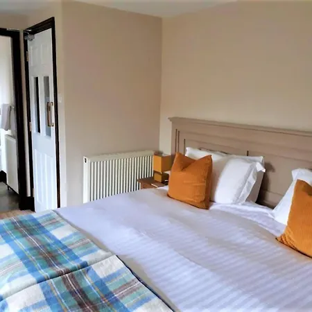 Corsewall Arms Guest House-3