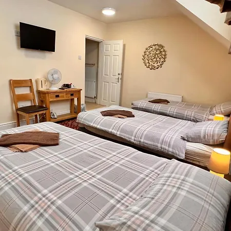 The Cabbage Hall Hotel-3