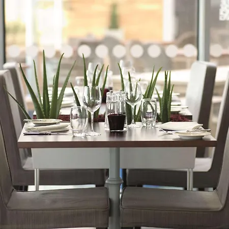 Radisson Blu Hotel East Midlands Airport-3
