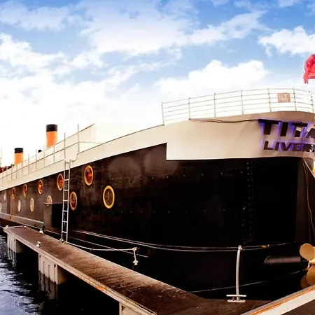 Titanic Boat-2