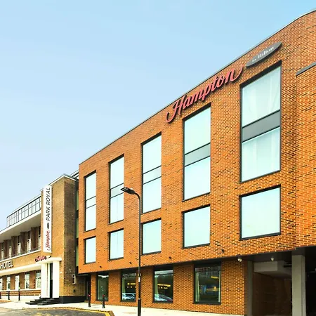 Hampton By Hilton London Park Royal-3
