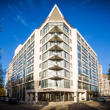 Doubletree By Hilton London Kingston Upon Thames-2