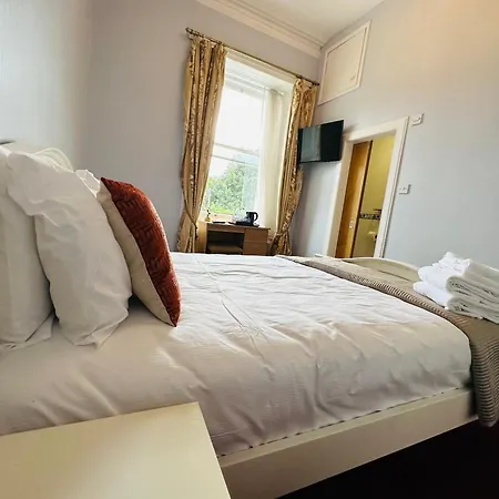 Abbotsford Guest House-3