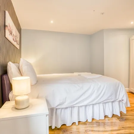 Suite 2- 2 Bed Apartment-2
