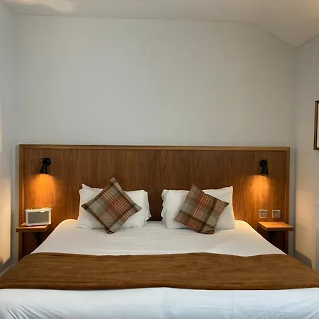 The Cross-Keys Hotel-2